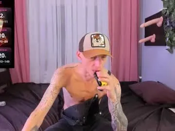 bright_diamonds_054 – webcam model profile photo Image 10