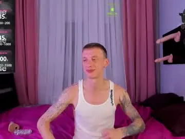 bright_diamonds_054 – webcam model profile photo Image 11