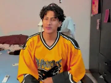 pinkadele – webcam model profile photo Image 6