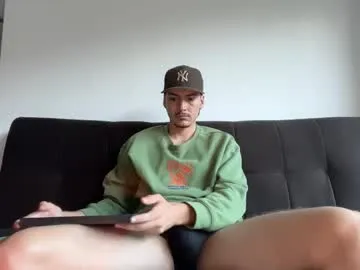 bryam_hot – webcam model profile photo Image 18