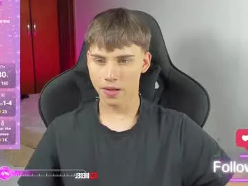 mark_shturman – webcam model profile photo Image 3