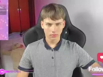 mark_shturman – webcam model profile photo Image 4