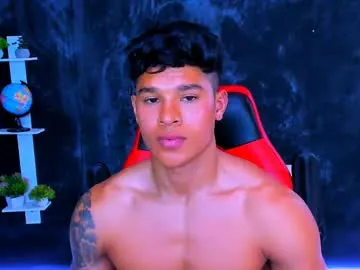 pacho_stormie – webcam model profile photo Image 15