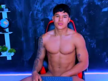 pacho_stormie – webcam model profile photo Image 3