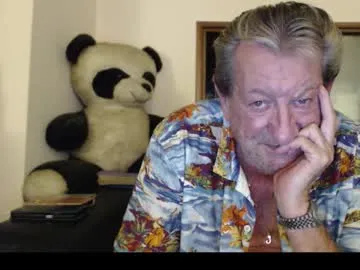 playussoftly – webcam model profile photo Image 16