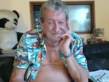 playussoftly – webcam model profile photo Image 4