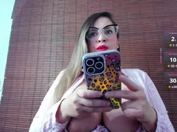 pinkypuppa – webcam model profile photo Image 19