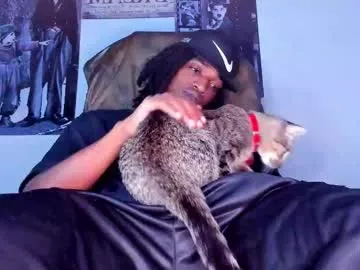 highnightz – webcam model profile photo Image 12