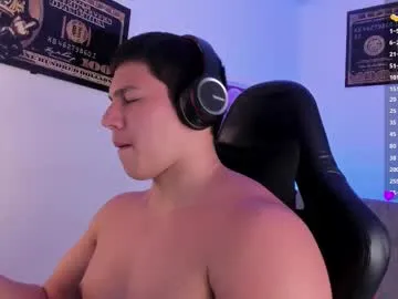 alex_islive – webcam model profile photo Image 8