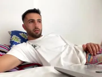 pinkypuppa – webcam model profile photo Image 6