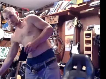 pinkadele – webcam model profile photo Image 17