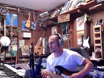 pinkadele – webcam model profile photo Image 4