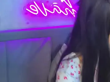 MiaIrwin – webcam model profile photo Image 14