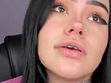 GigiDaven – webcam model profile photo Image 17