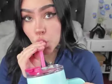 GigiDaven – webcam model profile photo Image 7