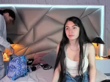 sexy_hot_friends_ – webcam model profile photo Image 2