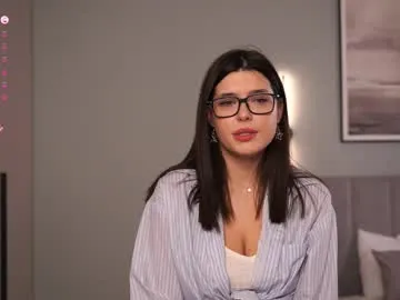 wet_dreamm22 – webcam model profile photo Image 12