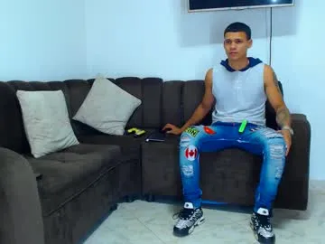 playussoftly – webcam model profile photo Image 12