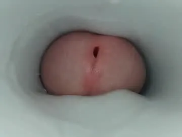 loving_ladies – webcam model profile photo Image 8