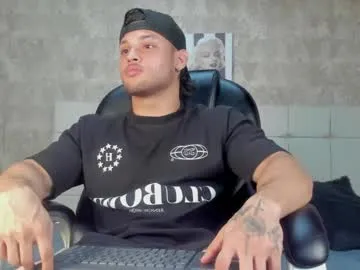 your_dolls – webcam model profile photo Image 14