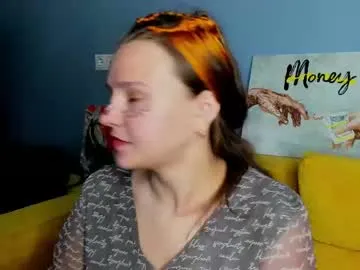 tingyan – webcam model profile photo Image 3