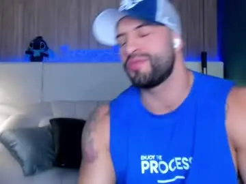 curlytwinkboy – webcam model profile photo Image 13