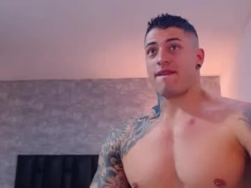 benjamin613999 – webcam model profile photo Image 11