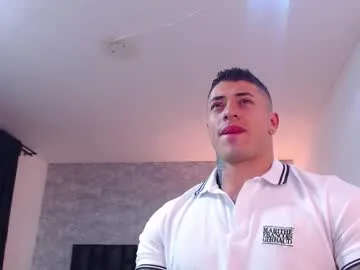 benjamin613999 – webcam model profile photo Image 18