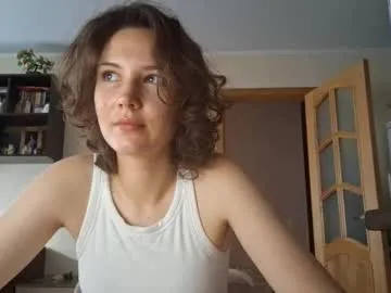 honeybeexx69 – webcam model profile photo Image 3