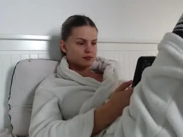 playussoftly – webcam model profile photo Image 19