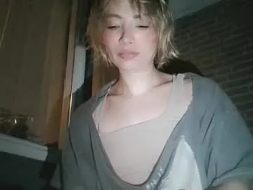 kira0541 – webcam model profile photo Image 2