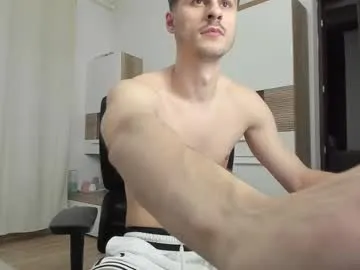 harrietxxx – webcam model profile photo Image 6