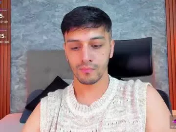 petites_perles – webcam model profile photo Image 12