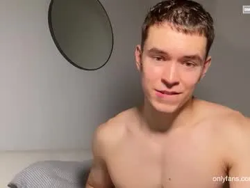 johnnnyhorny – webcam model profile photo