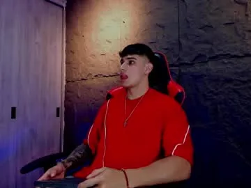 alexwos – webcam model profile photo Image 19