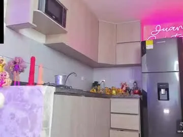 pinkadele – webcam model profile photo Image 4