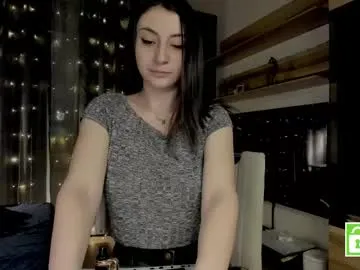 julia_t_mog Image 2