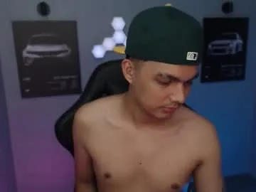 boysgang_sex – webcam model profile photo Image 7