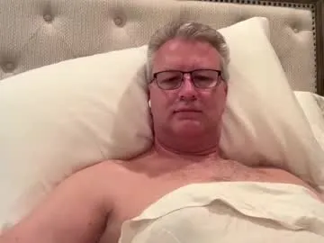 your_dolls – webcam model profile photo Image 3