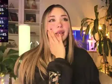 playussoftly – webcam model profile photo Image 5