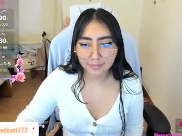 kat_ly_chan Image 4