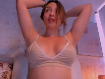 katheriine_saenz22 Image 3