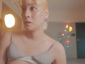 liz_grant – webcam model profile photo Image 10