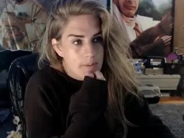 iammisstery – webcam model profile photo Image 10