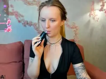 ValeryRouge – webcam model profile photo Image 13