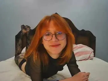 aliceandsia – webcam model profile photo Image 4