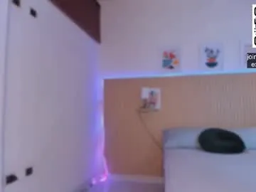 Missy – webcam model profile photo Image 8