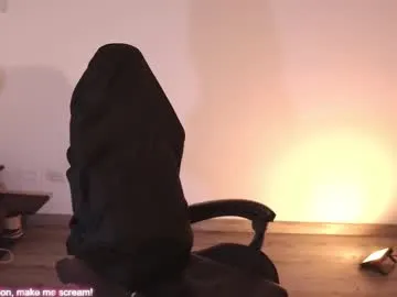 hotbella_ – webcam model profile photo Image 2