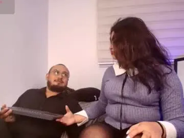 pinkadele – webcam model profile photo Image 8