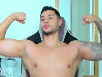 chillbicrew – webcam model profile photo Image 17